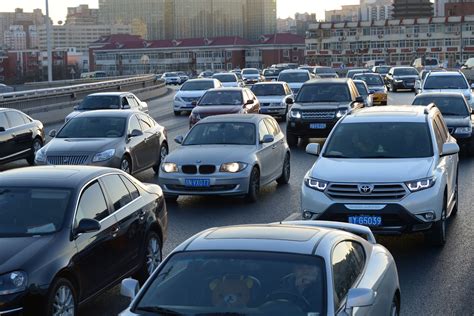 China wants to track citizens’ cars with mandatory 